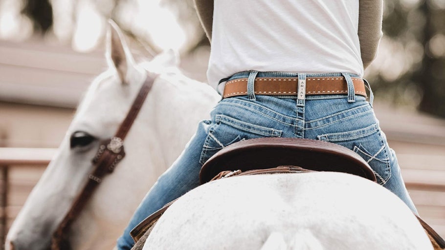 How to Choose the Best Pair of Riding Jeans