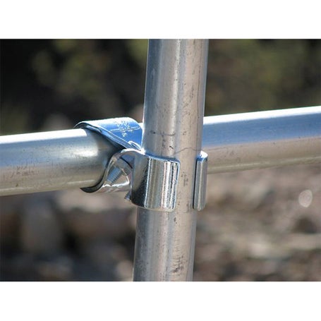 Trio Ranch Vertical to Horizontal 90 Proof Pole Clamp