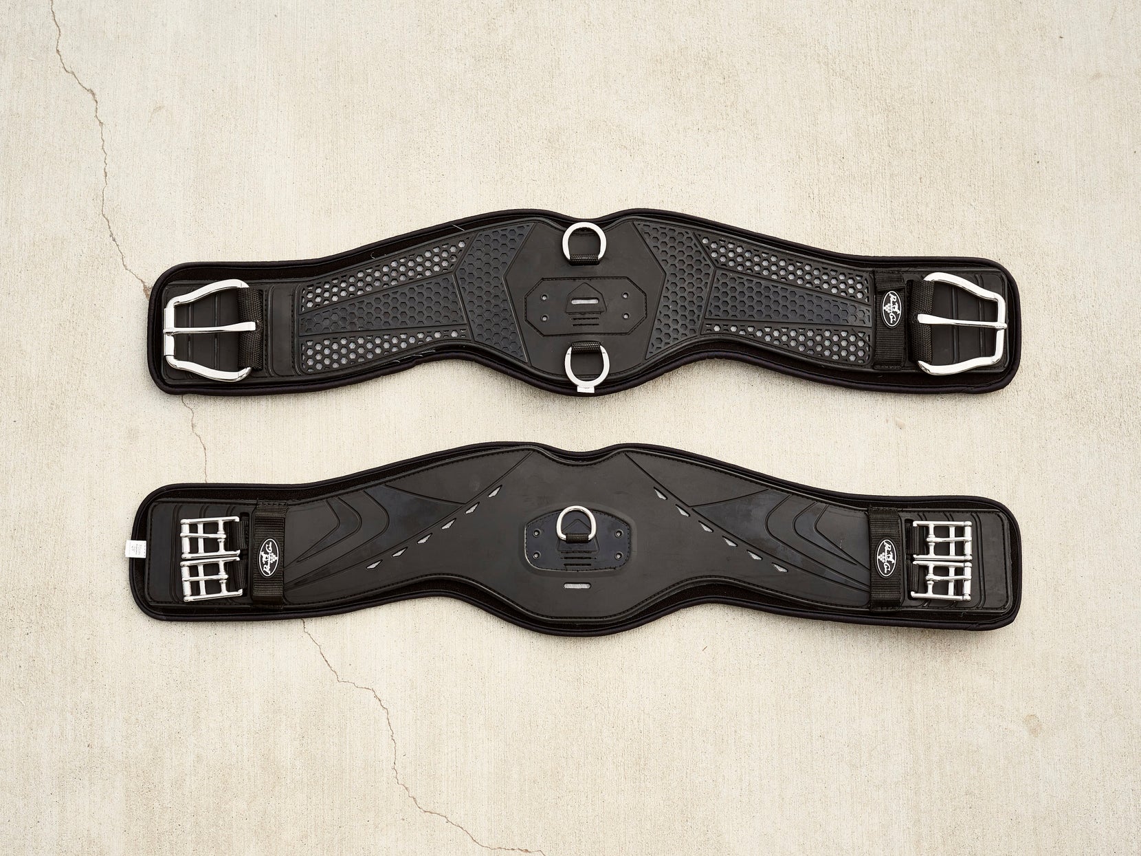 How to Choose a Girth or Cinch for Your Horse