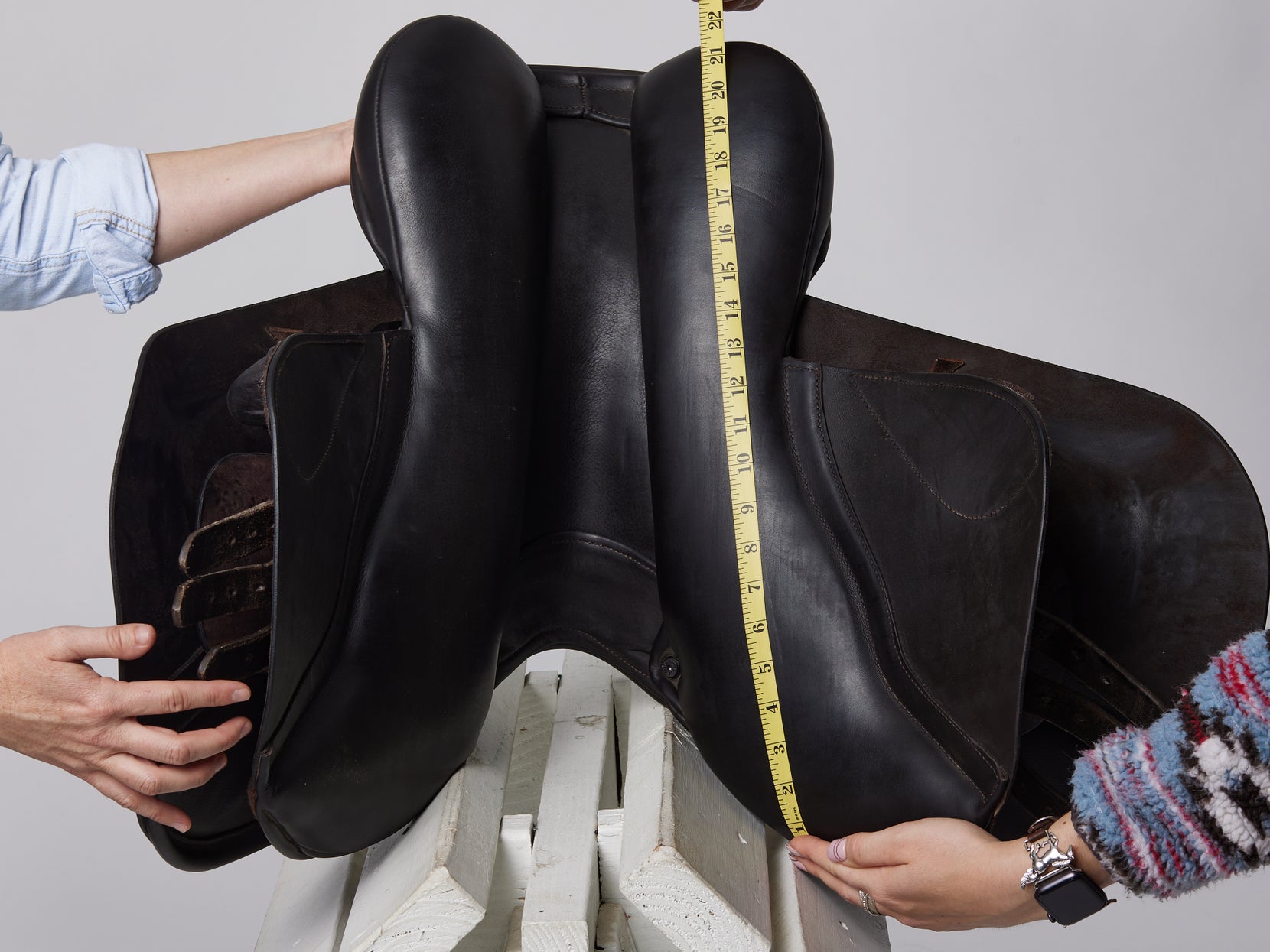 How to Measure English, Western, & Endurance Saddles
