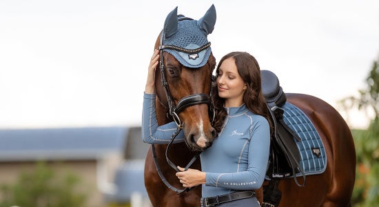 We love this LeMieux Benetton Blue matchy set! Perfect for cross country,  or even just summer riding! #lemieux #e…