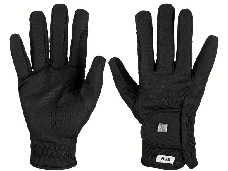 The SSG soft touch lined gloves on a white background