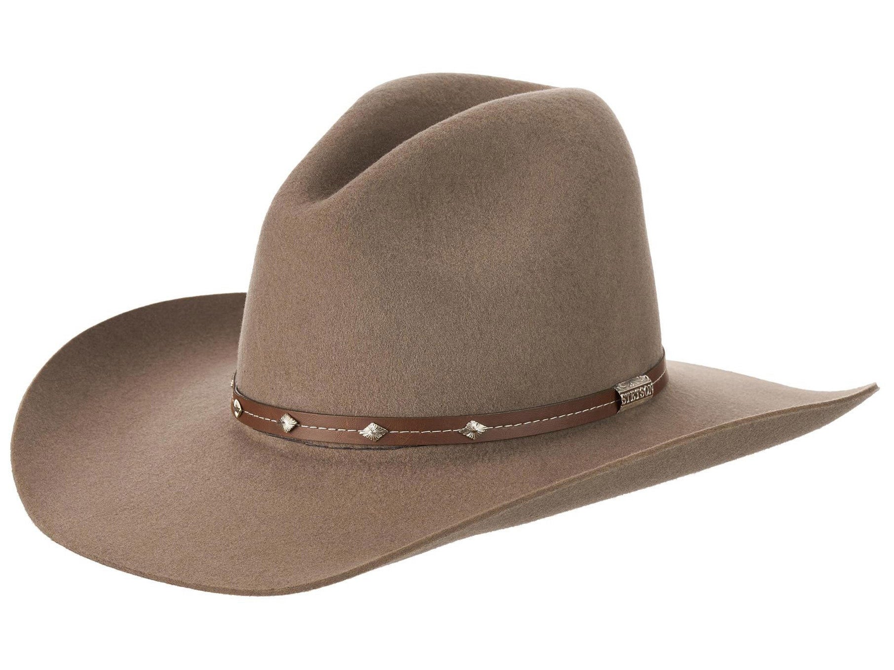 A Gus crease cowboy hat.
